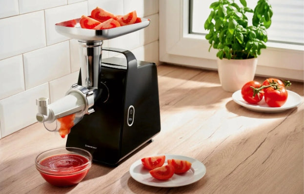 Meat grinder SilverCrest SFWT 400 B1 black 400 W Product width 15 cm