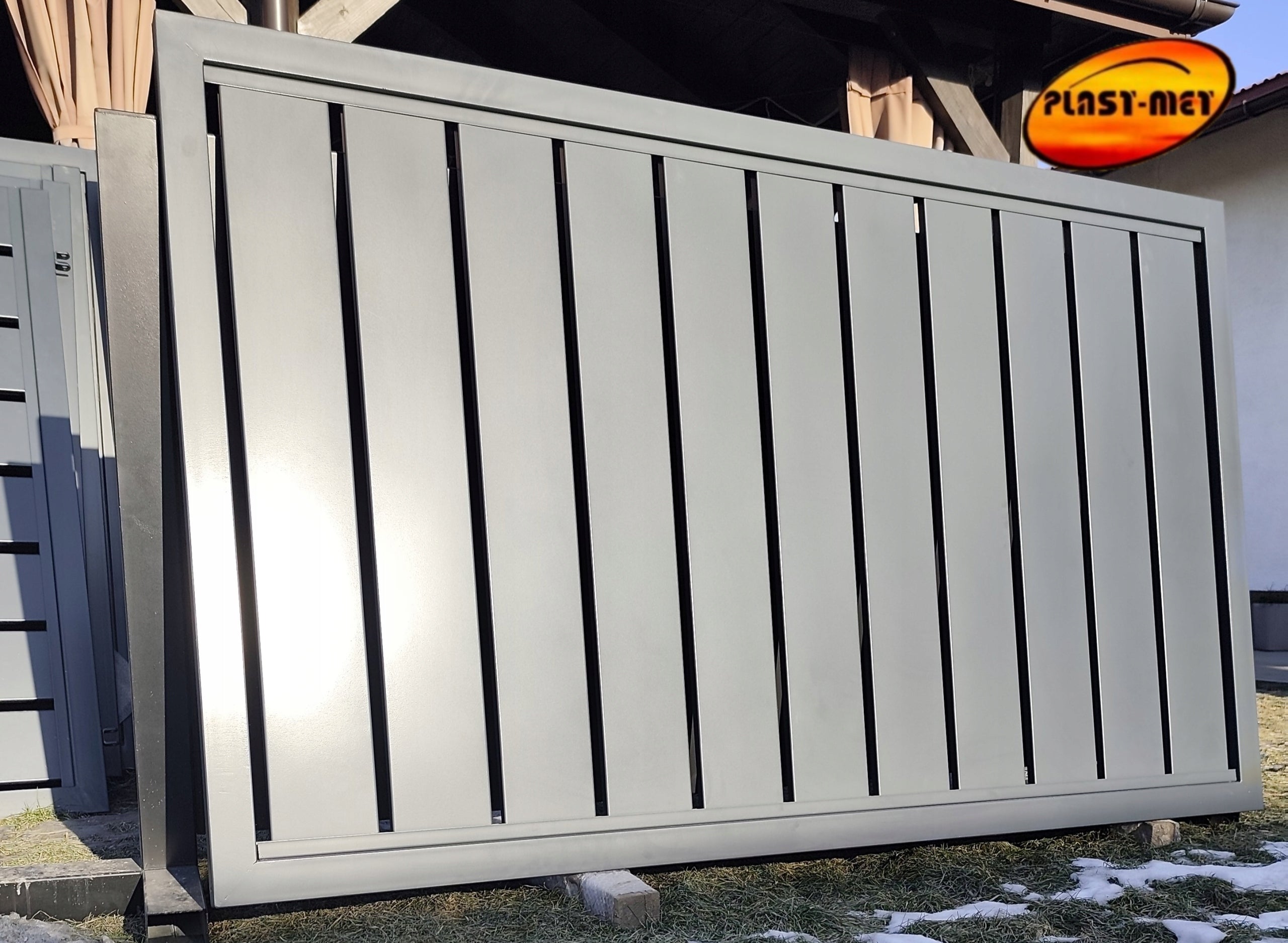 Metal bars vertical span 20cm galvanized frame 60x40 profile color Packaging status original