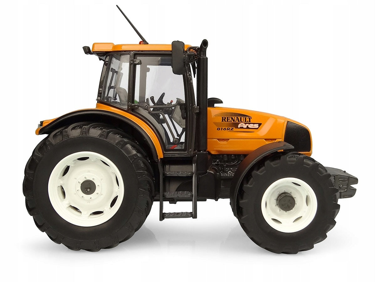 Metal tractor Renault Ares 816 RZ with weight Limited UH6729 Packaging status original