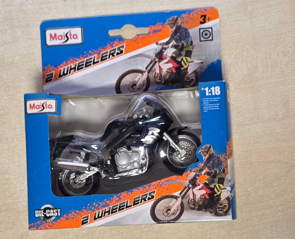 Motorcycle Maisto TRIUMPH SPRINT RS without stand Manufacturer code 39300/77984