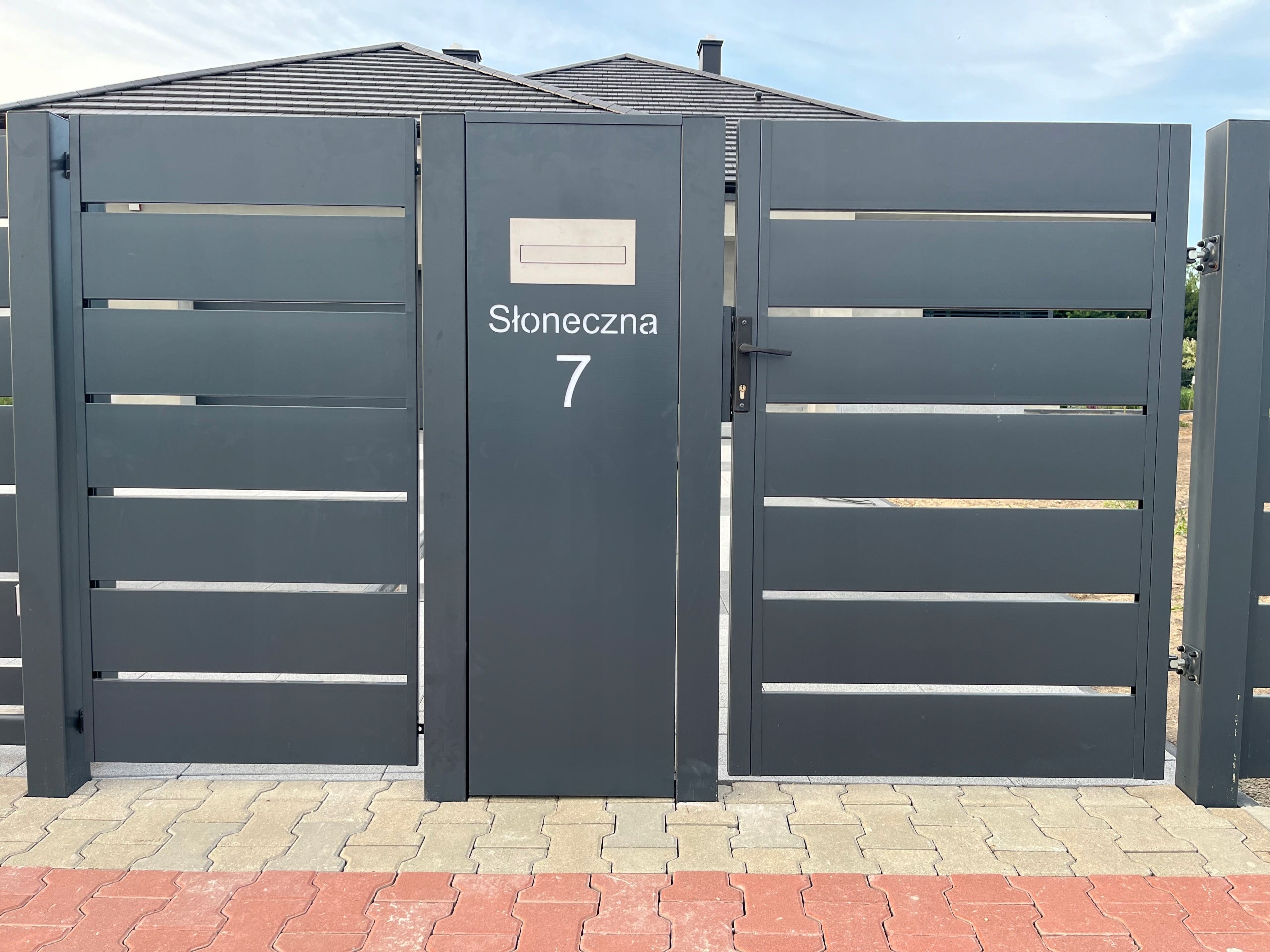 Multimedia Post Fence Entry Gate Gate type leaf