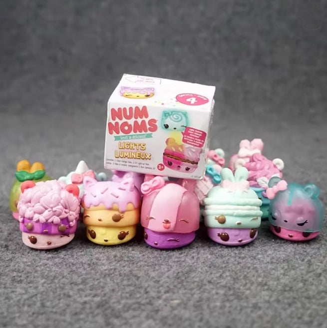 NUM NOMS LIGHTS SERIES 4 FIGURINE SURPRISE BLIND BOX RANDOM TOY HIT Manufacturer code 5907346713852