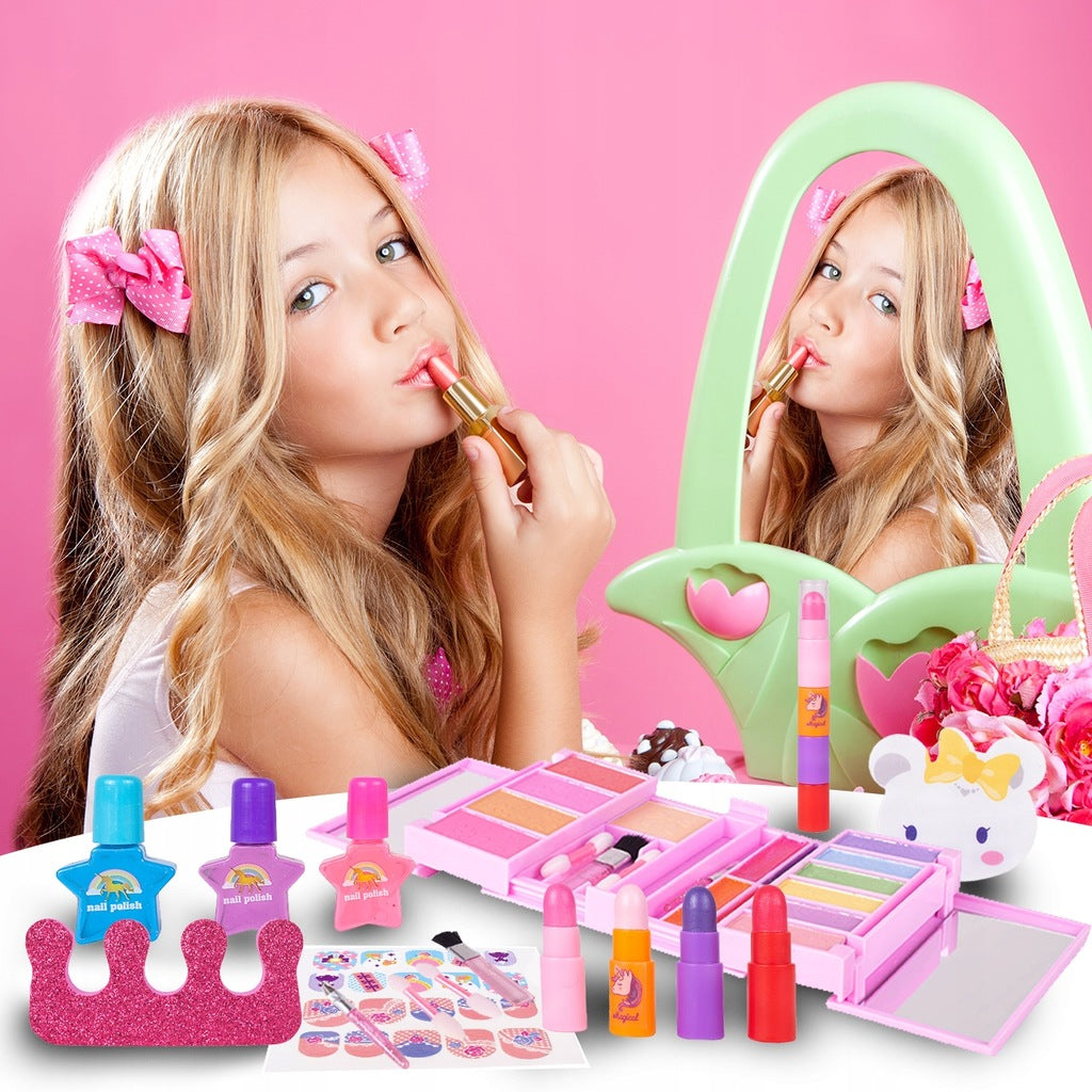 Nail Makeup Set Cosmetics for Children Shadows Lacquer Hello Kitty Packaging status original