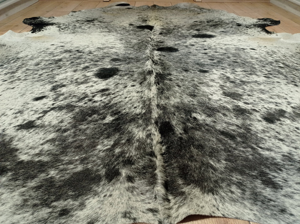 Natural cow leather GIANT 240x220 Poland DALMATIAN Luxury Carpet Packaging status original