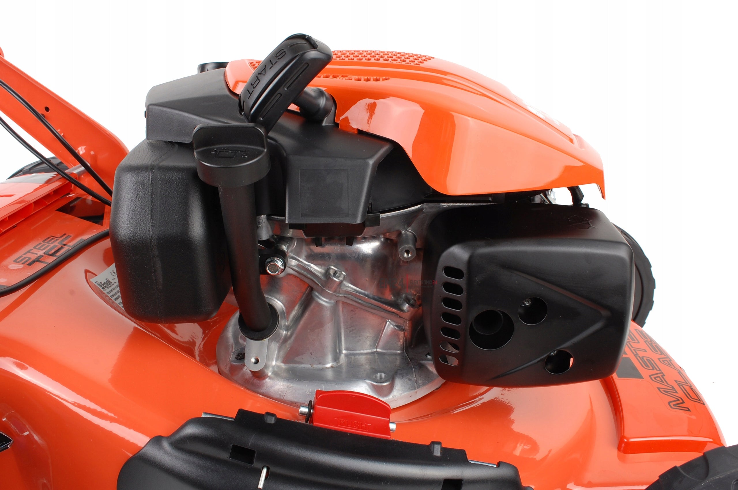 OLEO-MAC PETROL MOWER GMC 53TK ALLROAD4E DRIVE 166CC Mowing width 51 cm
