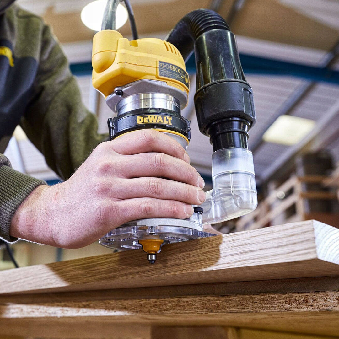 ONE-HANDED SPINDLE MILLING MACHINE 8mm DEWALT D26200 Power supply mains