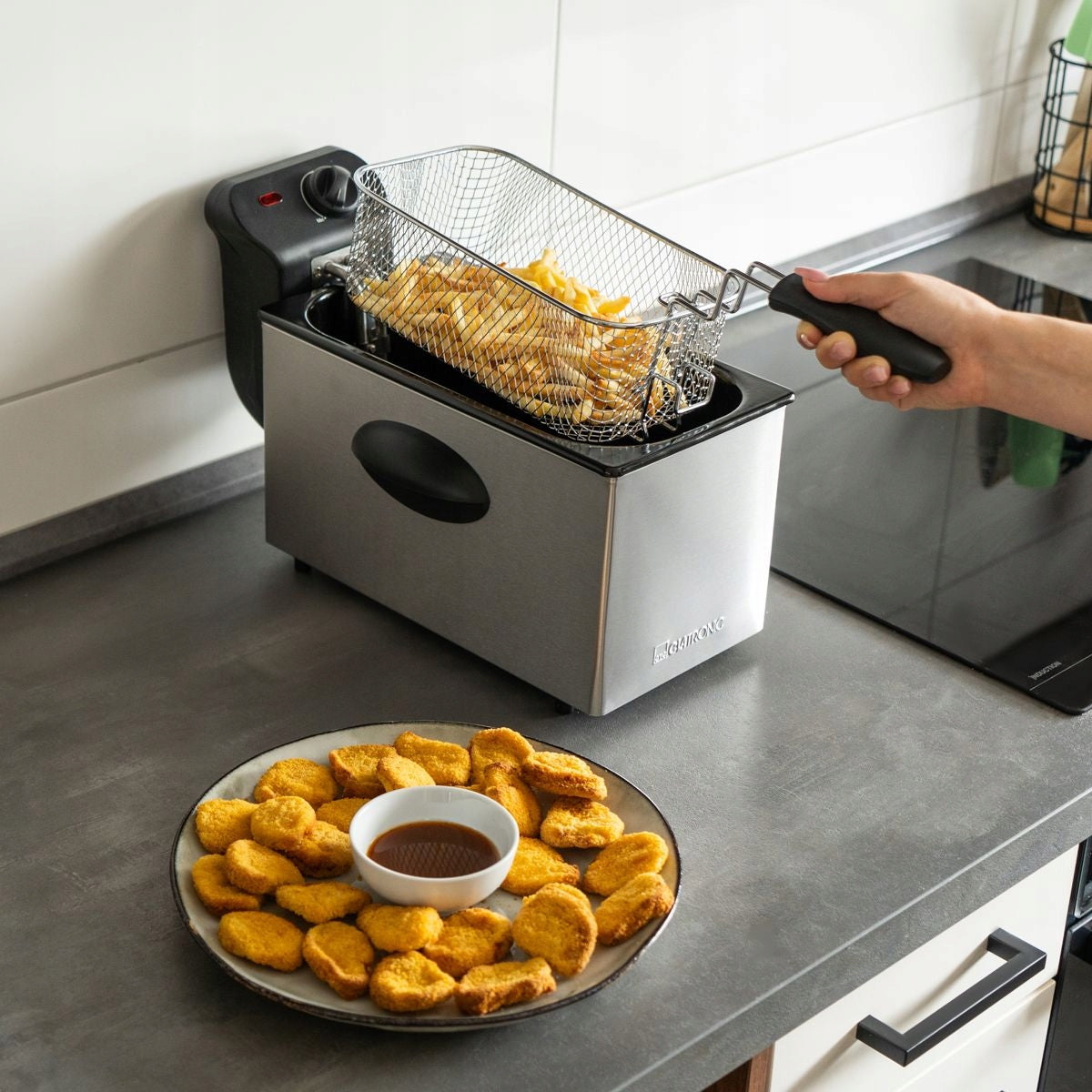 Oil Fryer Clatronic 3L Traditional for Oil 2000W powerful Thermostat Packaging status original