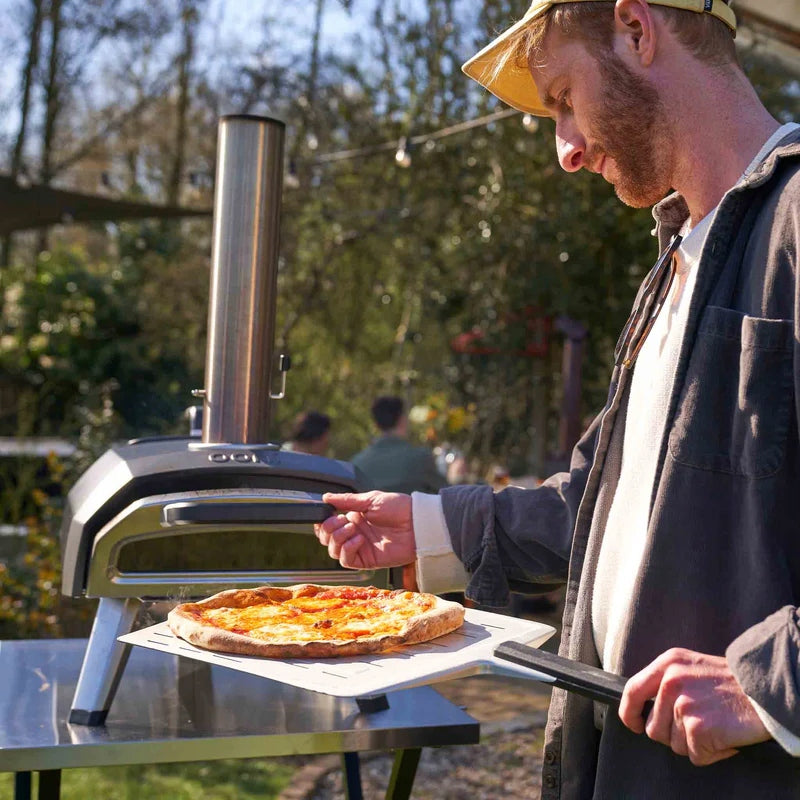 Ooni Karu 2 Venkovní pec na pizzu s více palivy Packaging status original