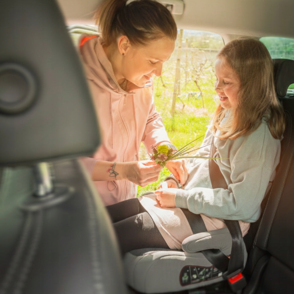 Optimus Pro i-Size ISOFIX 125-150 cm Petite&Mars Brand Petite&Mars