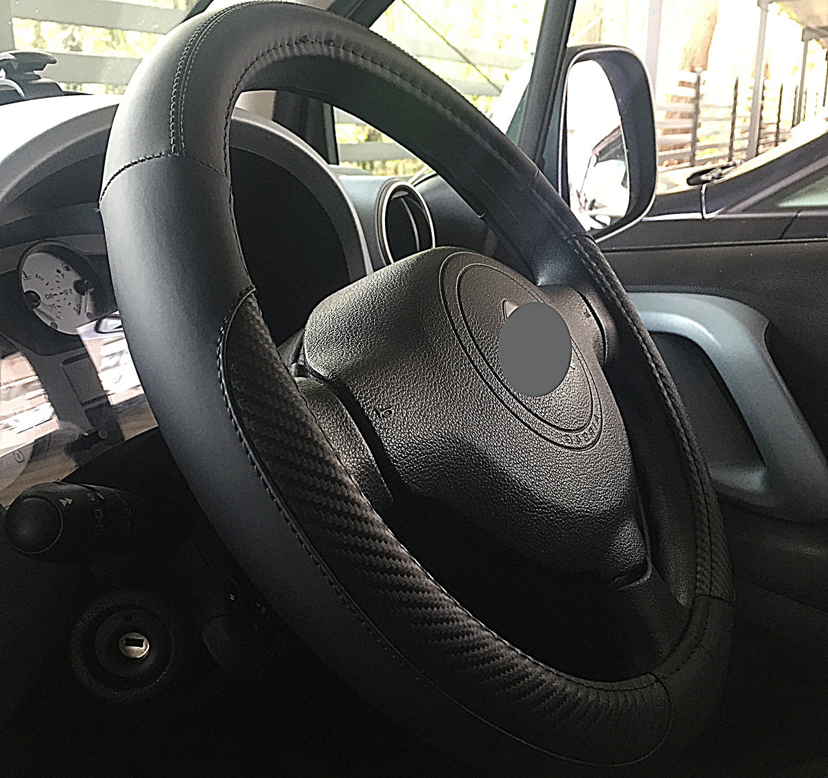 PEUGEOT 301 206 207 307 308 Partner steering wheel cover carbon leather EAN (GTIN) 5906109996846