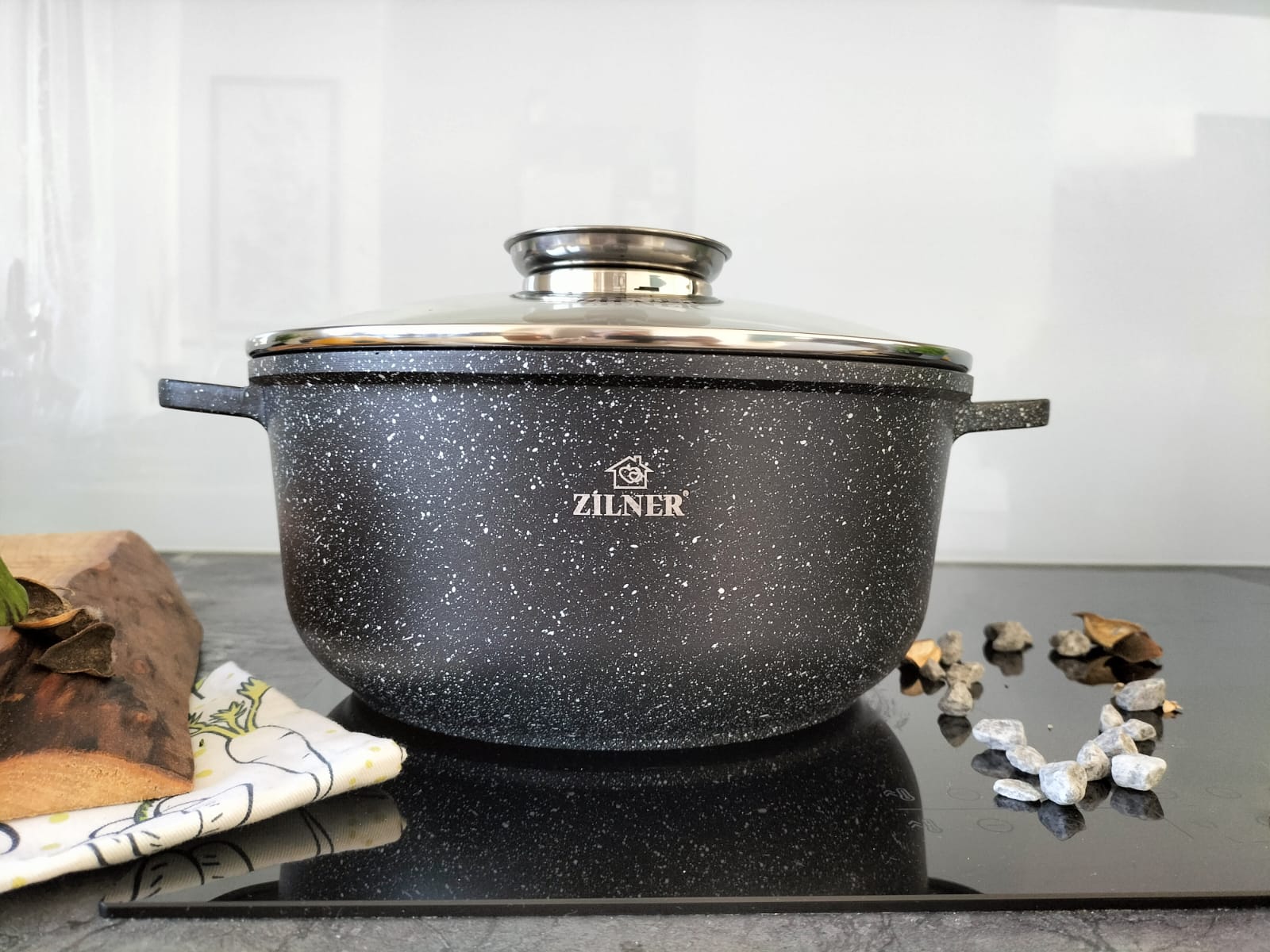 POT MARBLE COATING WITH GLASS COVER FOR INDUCTION / GAS 1.7L 18CM Brand Zilner
