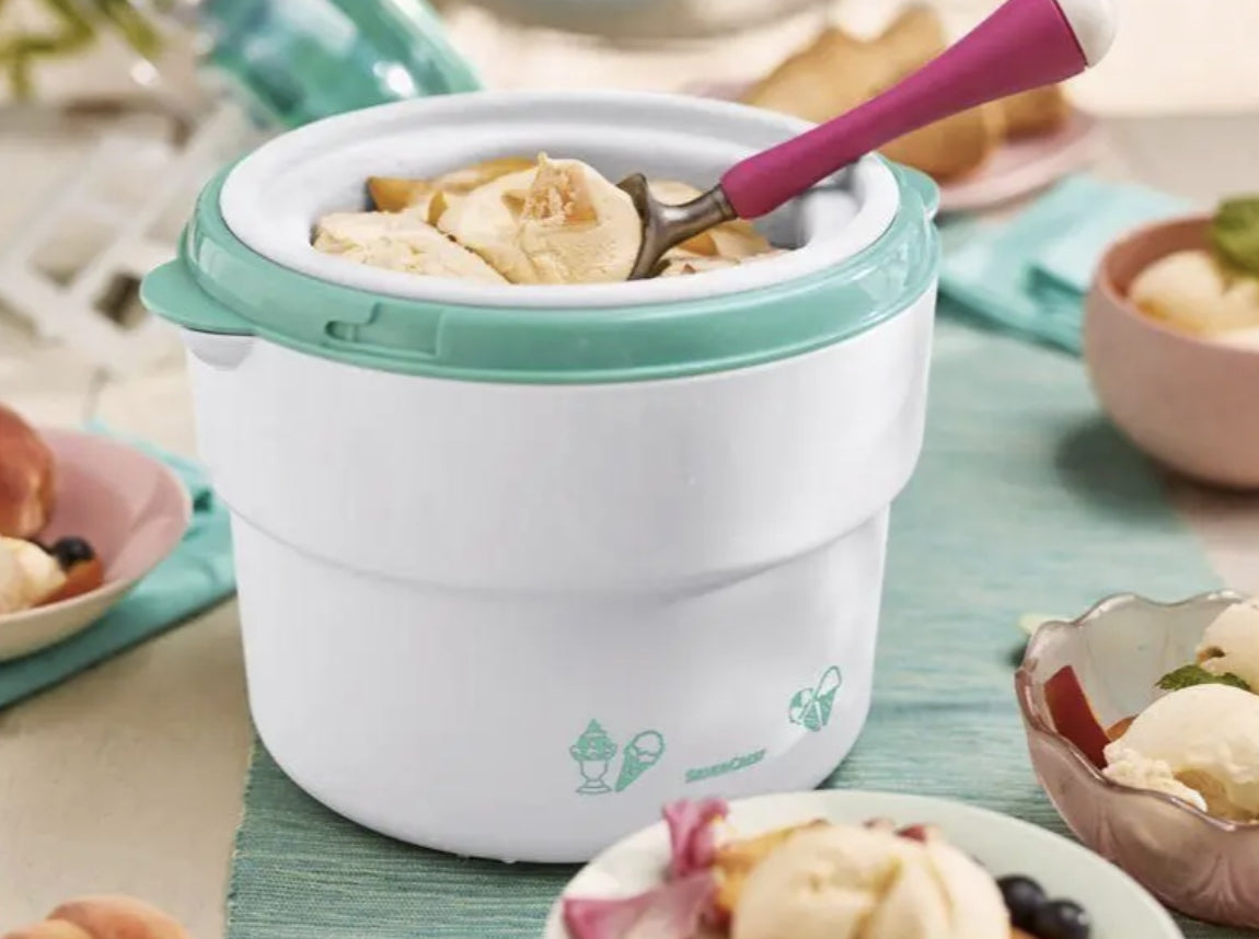 PROFESSIONAL HOMEMADE ICE CREAM AND SORBETS MACHINE SILVERCREST SECM 12 A1 12W Manufacturer code 444188