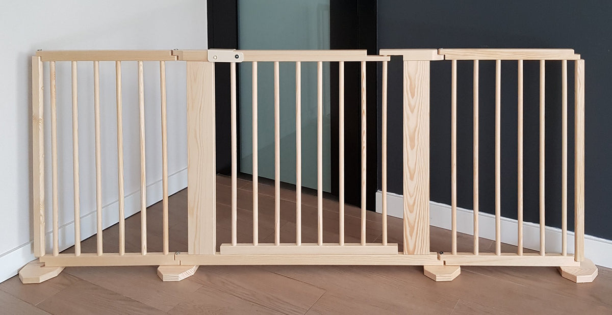 PROTECTIVE GATE BARRIER SECURING STAIRS FIREPLACE STANDS UP TO 185 cm Brand Maluchowelove