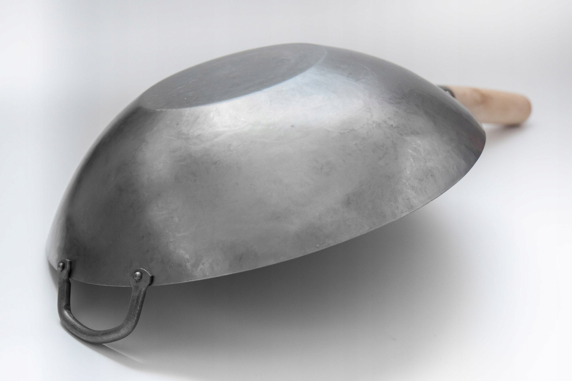 Pan Wok 30 cm Carbon Steel Flat Bottom Gas Induction Handle Craft Wok Packaging status original