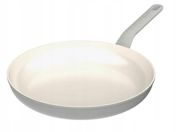 Pan with non-stick coating BergHOFF Balance Moonmist 32cm 3.3l