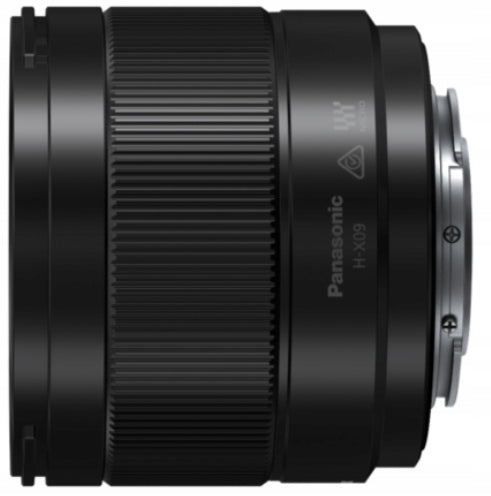 Panasonic LUMIX G LEICA DG Summilux 9mm f/1.7 ASPH lens. Manufacturer code 5025232928736