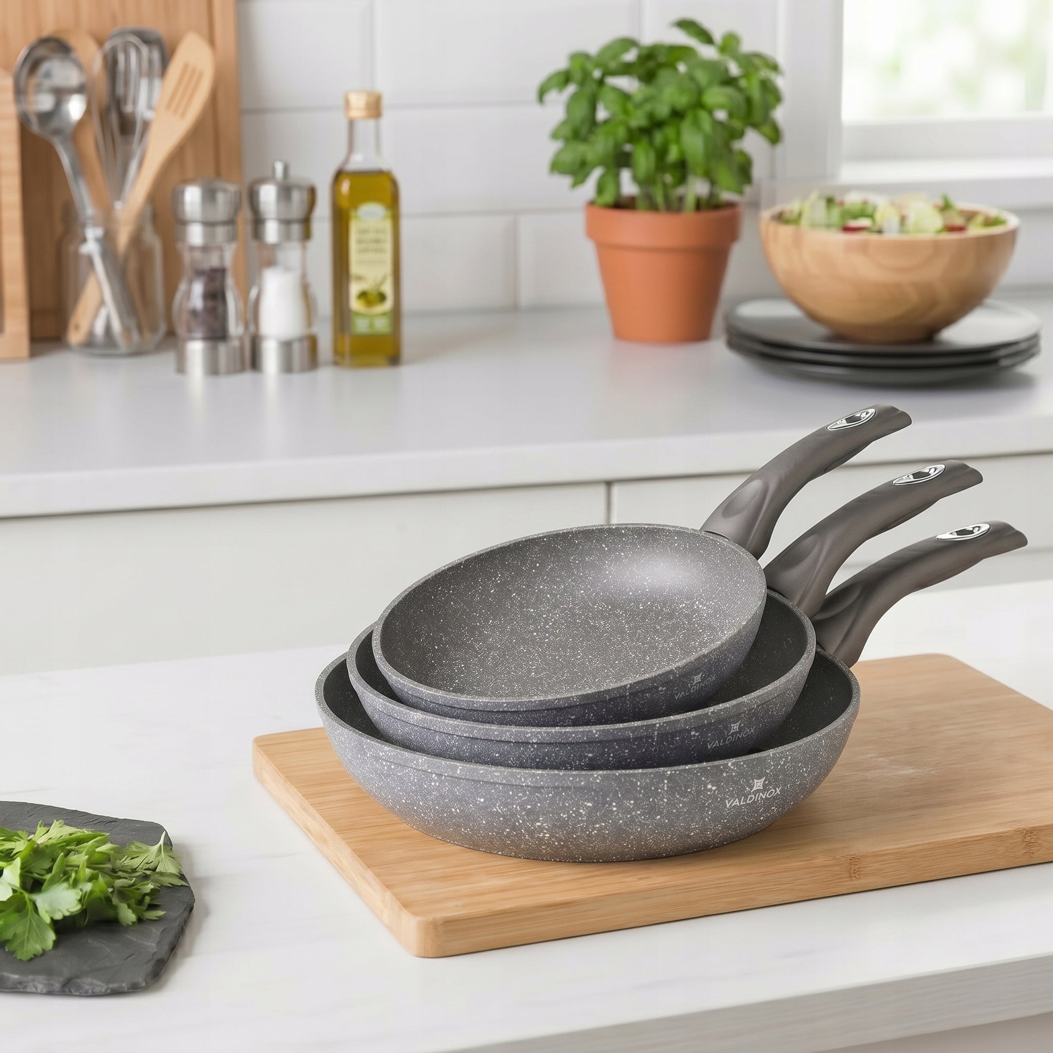 Pans 20/24/28 cm pan set Valdinox Rock induction gas set 3pcs Manufacturer code GRA00009069