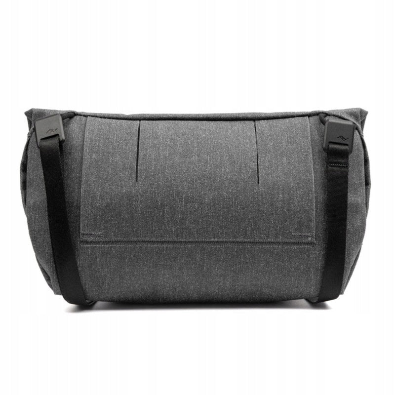 Peak Design Field Pouch v2 Charcoal - graphite Manufacturer code BP-CH-2