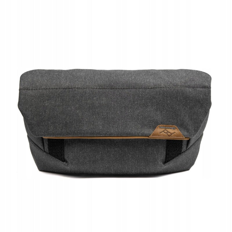 Peak Design Field Pouch v2 Charcoal - graphite