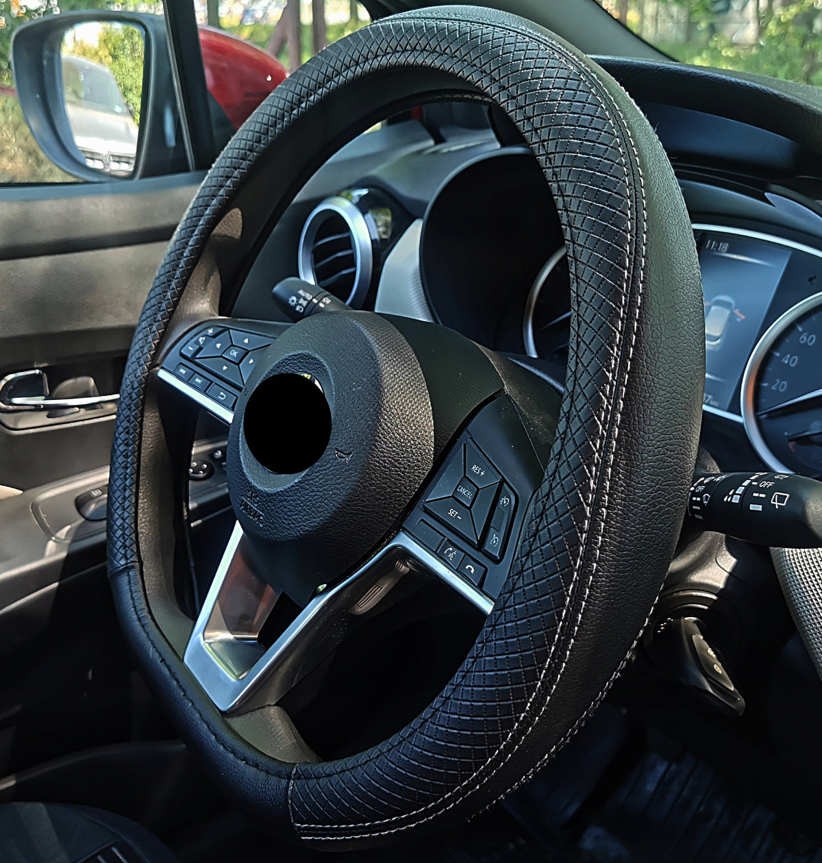 Peugeot 301 steering wheel cover with FLAT BOTTOM Manufacturer no brand