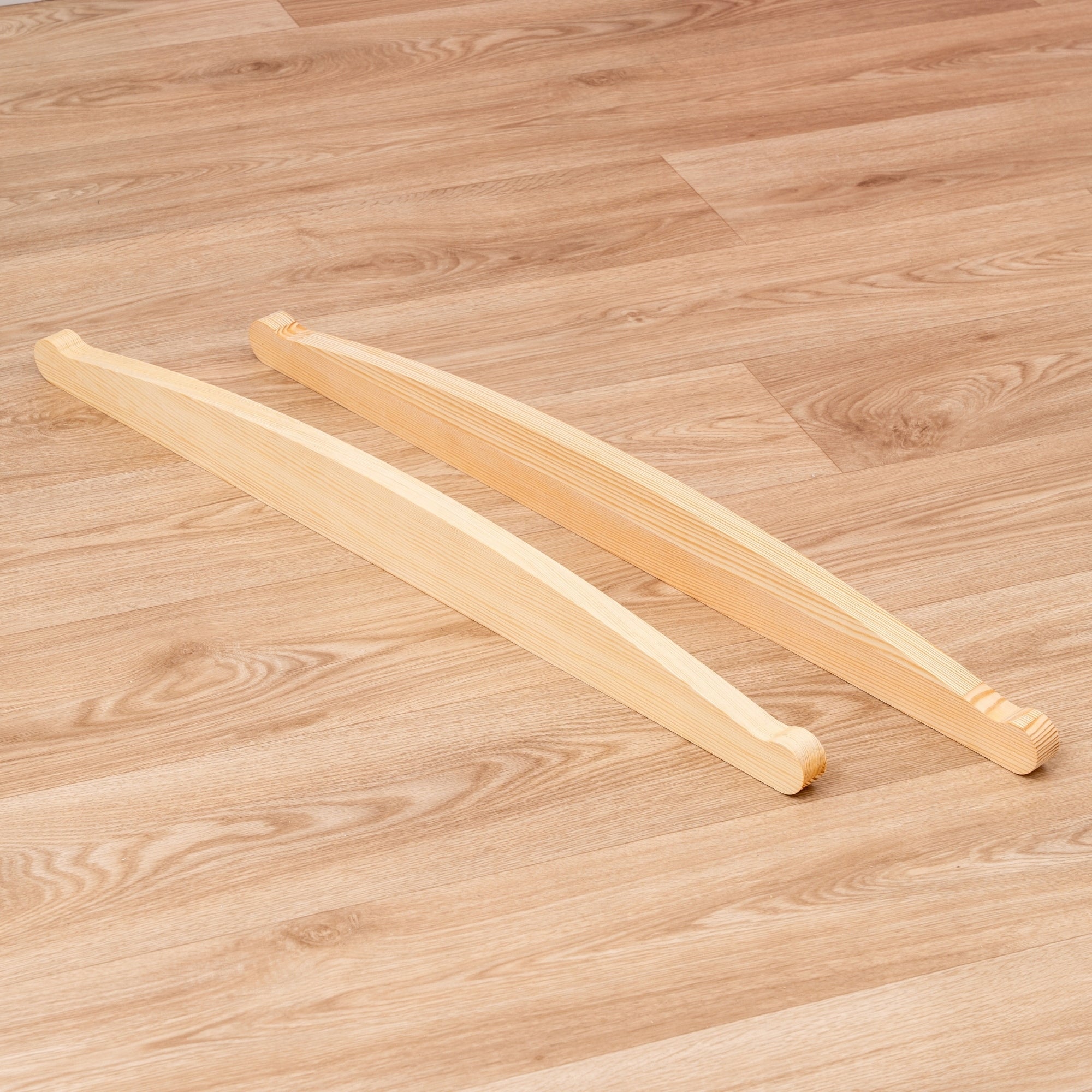 Poles for crib and cradle with holes, unvarnished Packaging status original