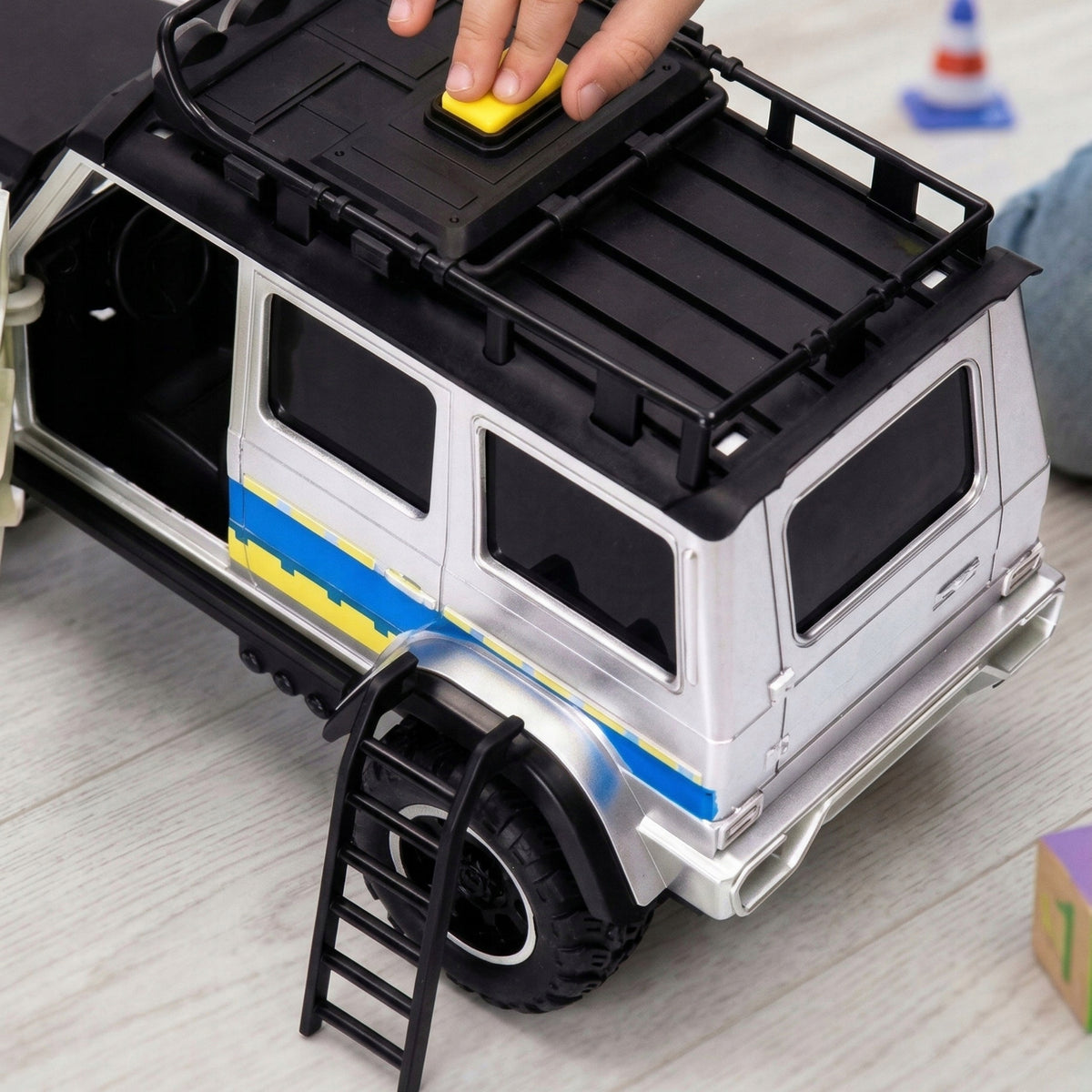 Police Off-Road Car Kit with Motorcycle Trailer Brand Woopie