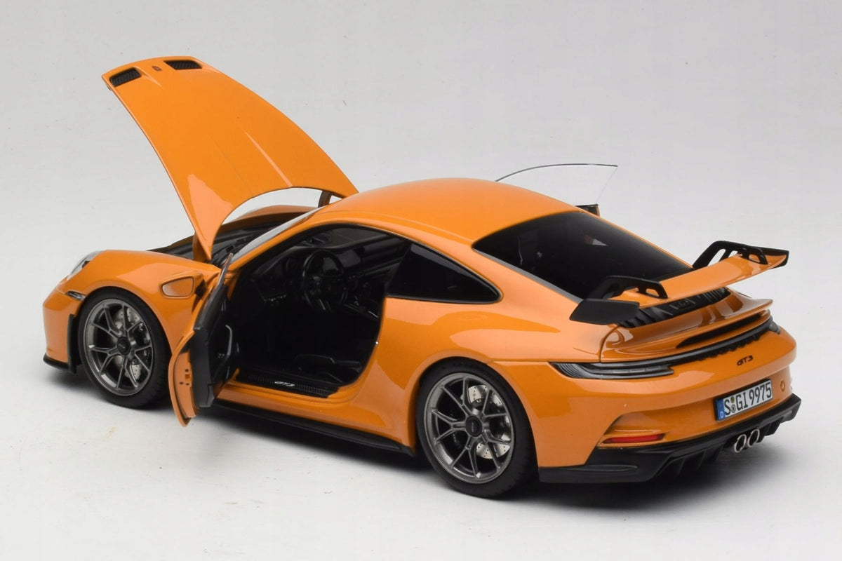 Porsche 911 (992) GT3 Coupe 2021 Bahama Yellow Norev 1:18 Model Car Packaging status original