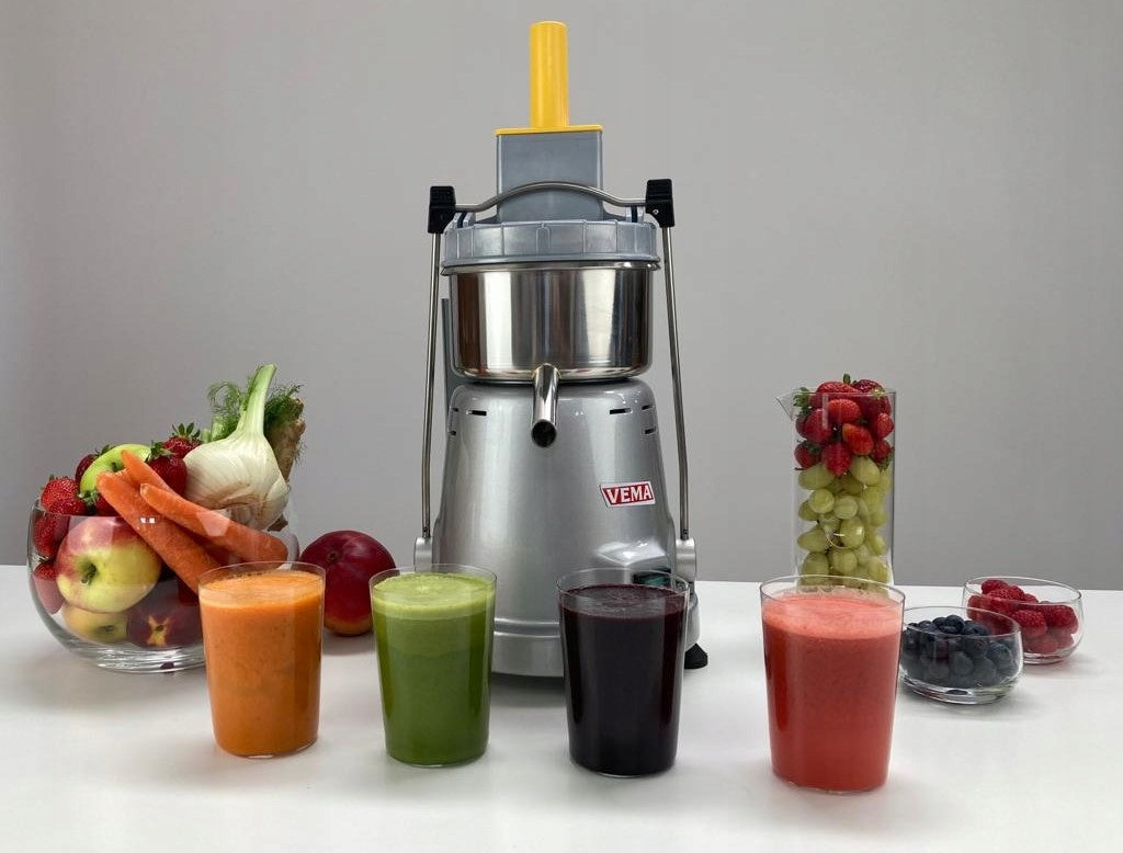 Professional self-cleaning juicer Vema Italy PREMIUM CE2083 Power rating 400 W