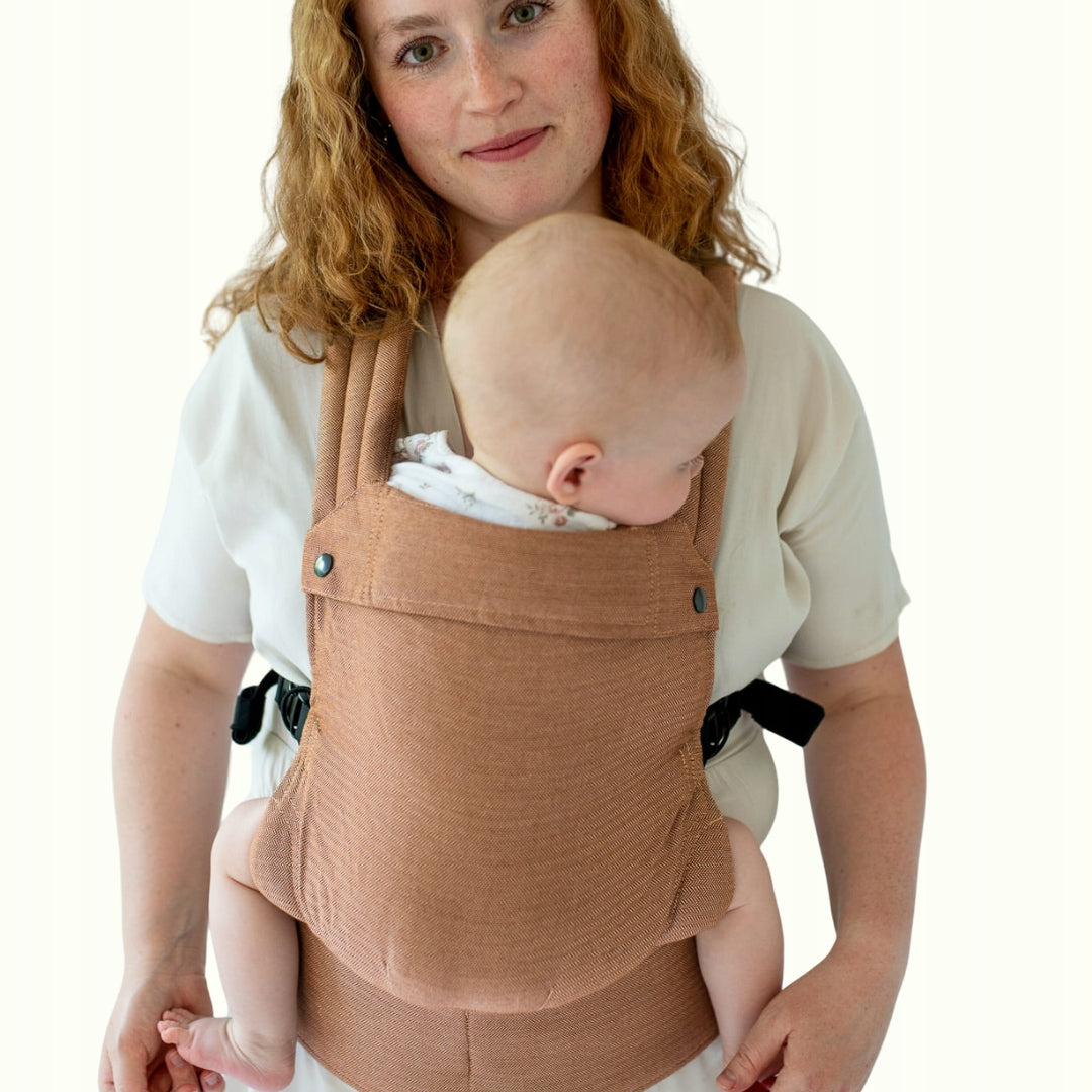Qusy mini 2.0 caramel twill - adjustable buckle carrier EAN (GTIN) 5905679441602