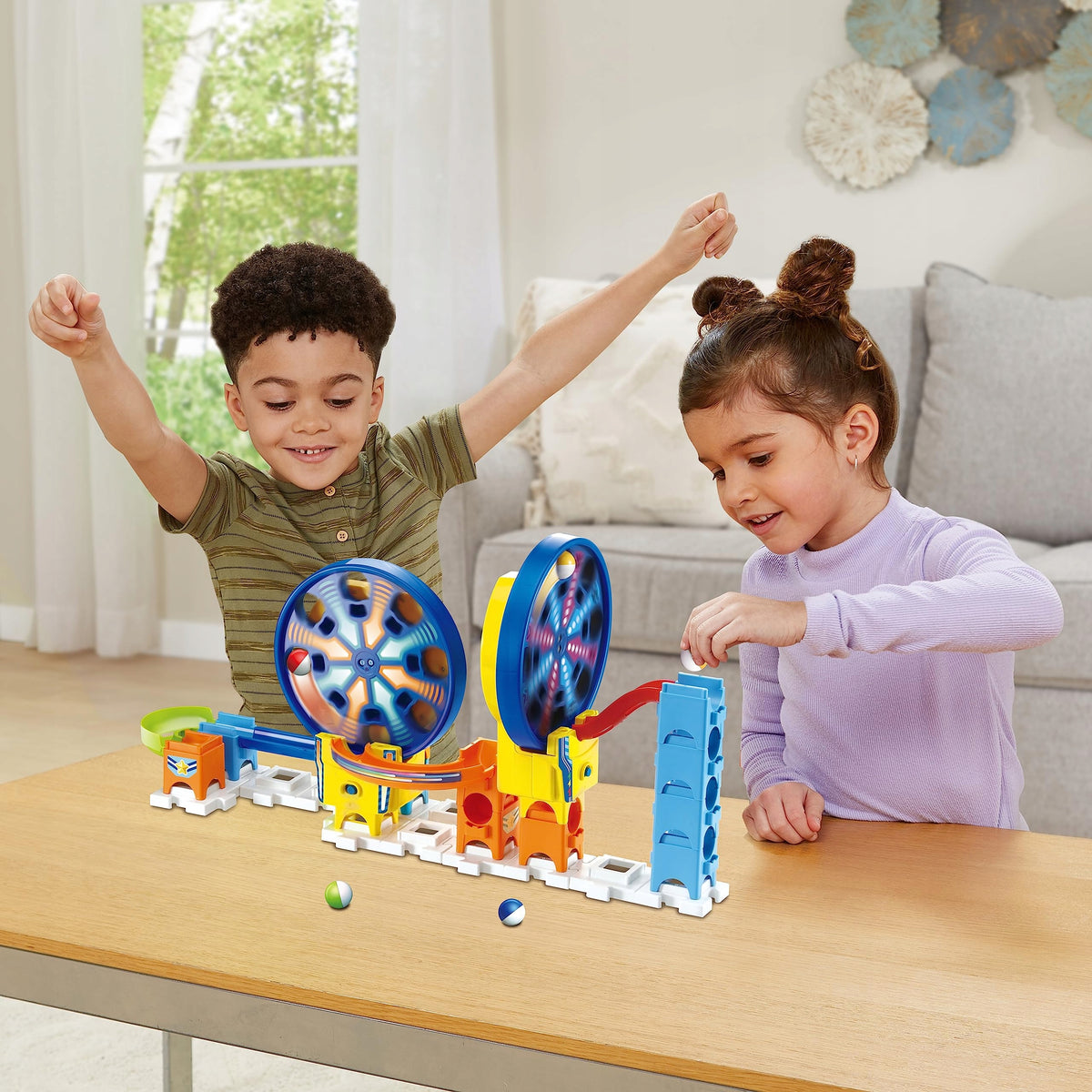 RACE TRACK LARGE TOY BALL RACING FOLDING COLORFUL GIFT Manufacturer code 80-542604