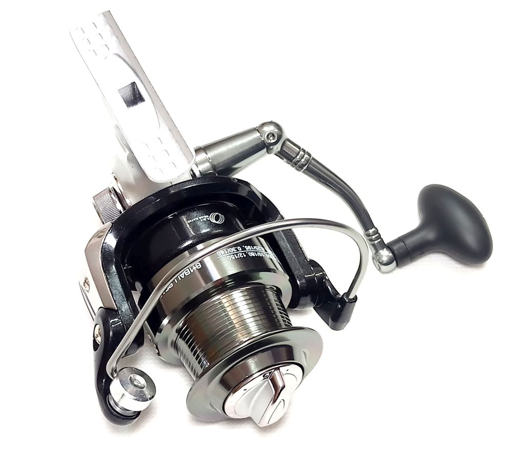 REEL AVOCED 4000 8 bb + OWC LONG CAST feeder Brand Rumpol