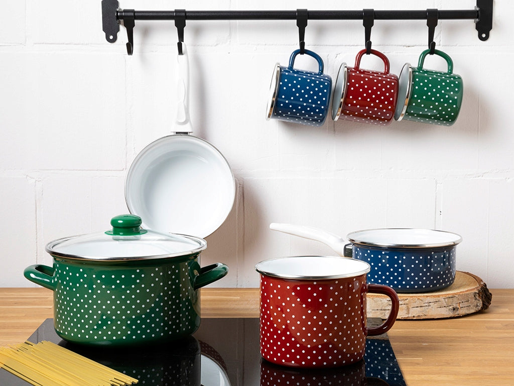 RETRO ENAMEL SAUCEPAN EMALIA PLESZEW 16 CM 1,3 L Capacity 1.3 l