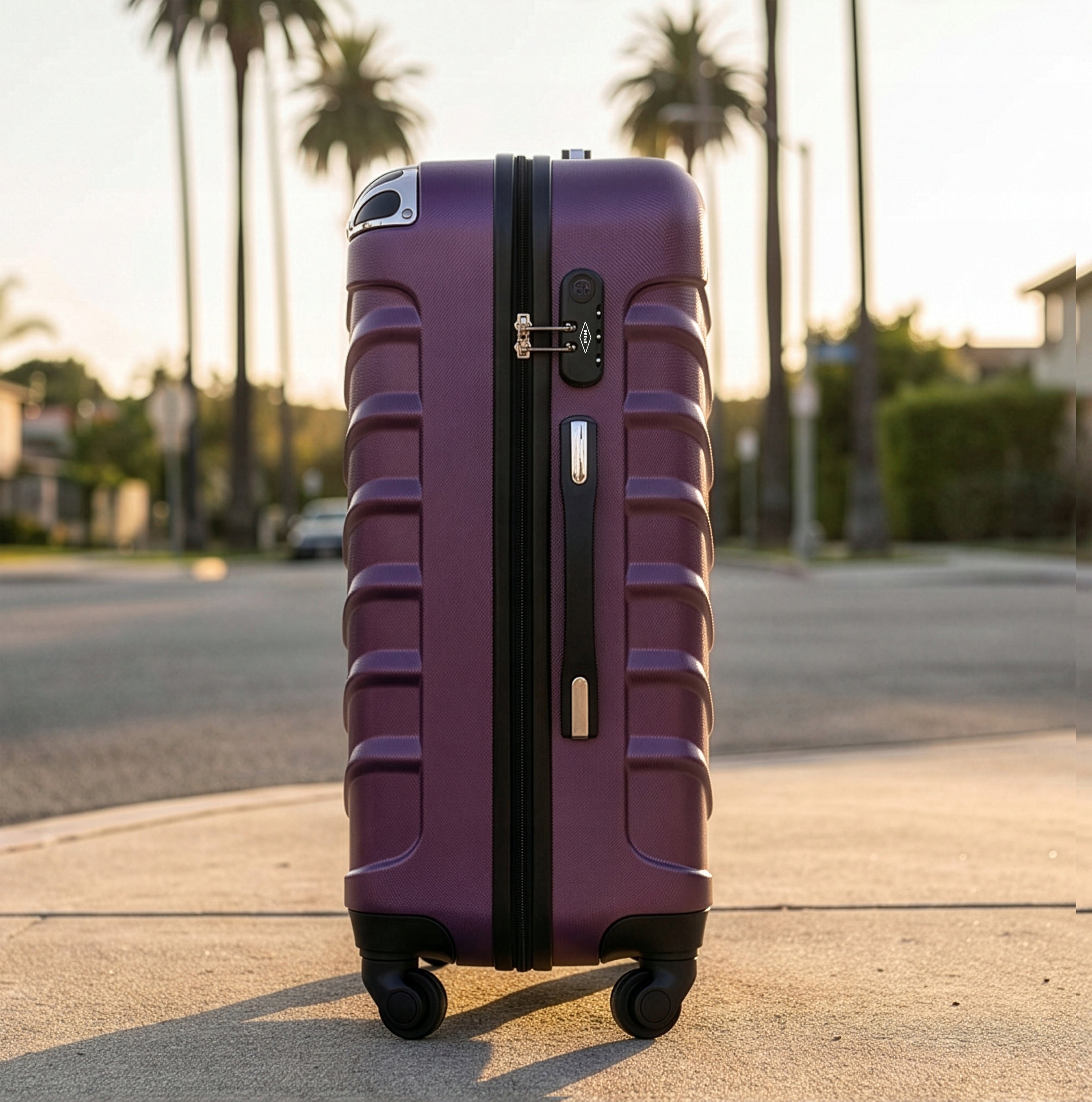 RGL MEDIUM SUITCASE 730 XL TRAVEL BAG 4 WHEELS COMBINATION LOCK ABS Model ŚREDNIA 730XL
