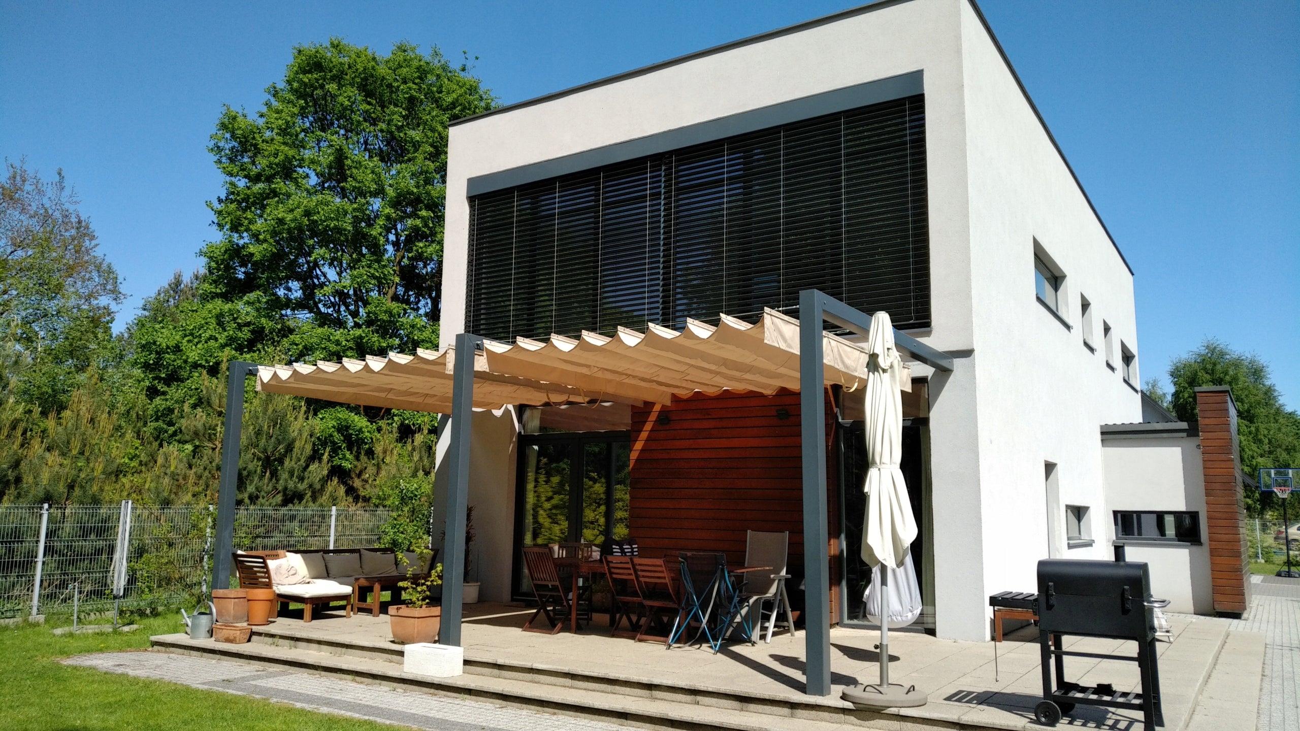 ROMAN ROLLER BLINDS, SOLAR, WATERPROOF, EXTENDABLE, ROLLING UP TO SIZE Kind marquise
