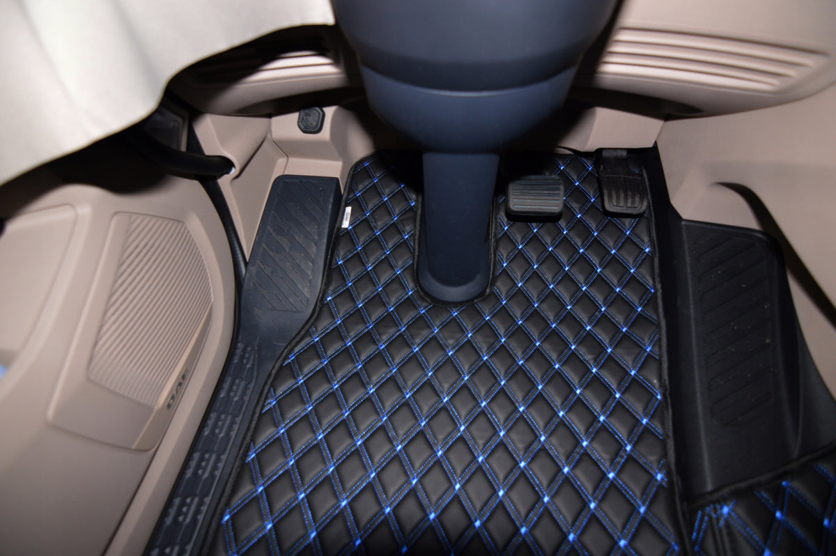 ROYAL DAF XG Double Quilted Rugs Uncushioned BLUE Manufacturer's catalog number D-ROY-XG-AUT-KPL-NA-CZANIE