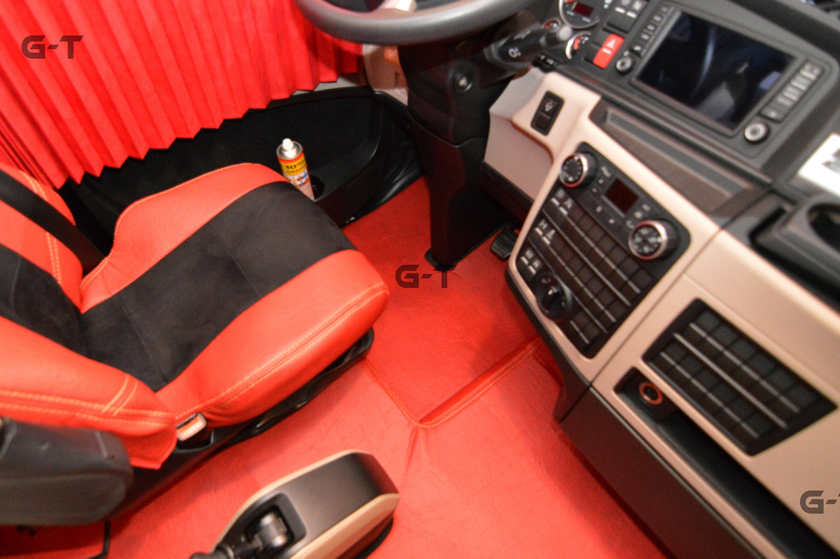 RUGS LEATHER CRINKLED MAN TGX AFTER 2017 2SZUF. EAN (GTIN) 5904261604173