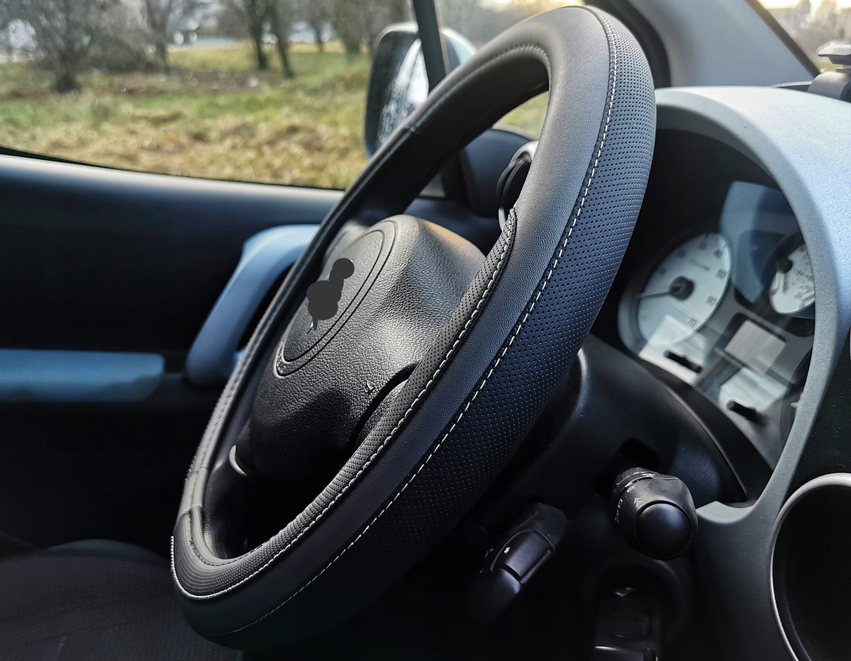 Renault Trafic Opel Vivaro Nissan Primastar leather steering wheel cover C EAN (GTIN) 5906109996778