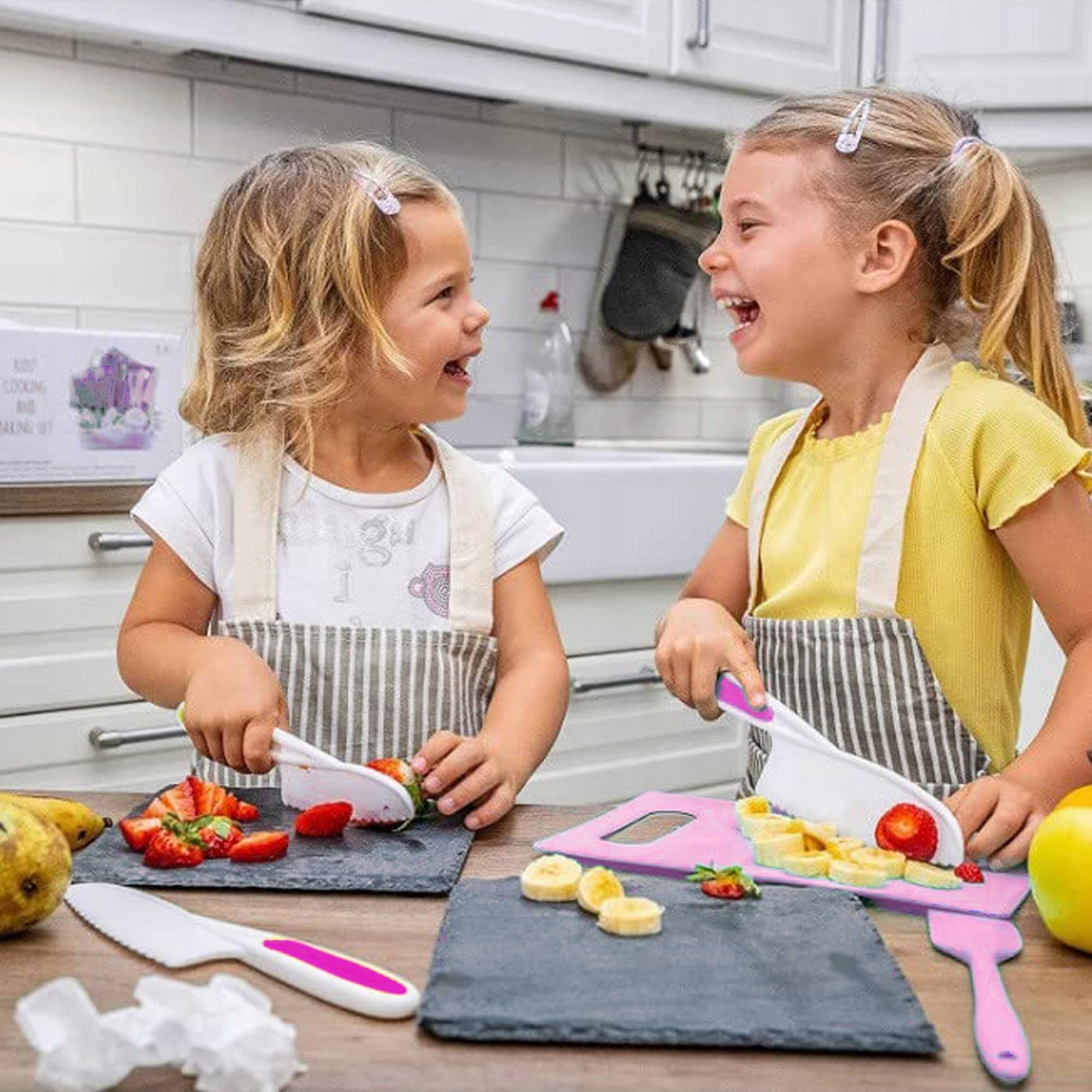 SAFE SET OF KITCHEN KNIVES AND ACCESSORIES FOR CHILDREN MONTESSORI Packaging status original
