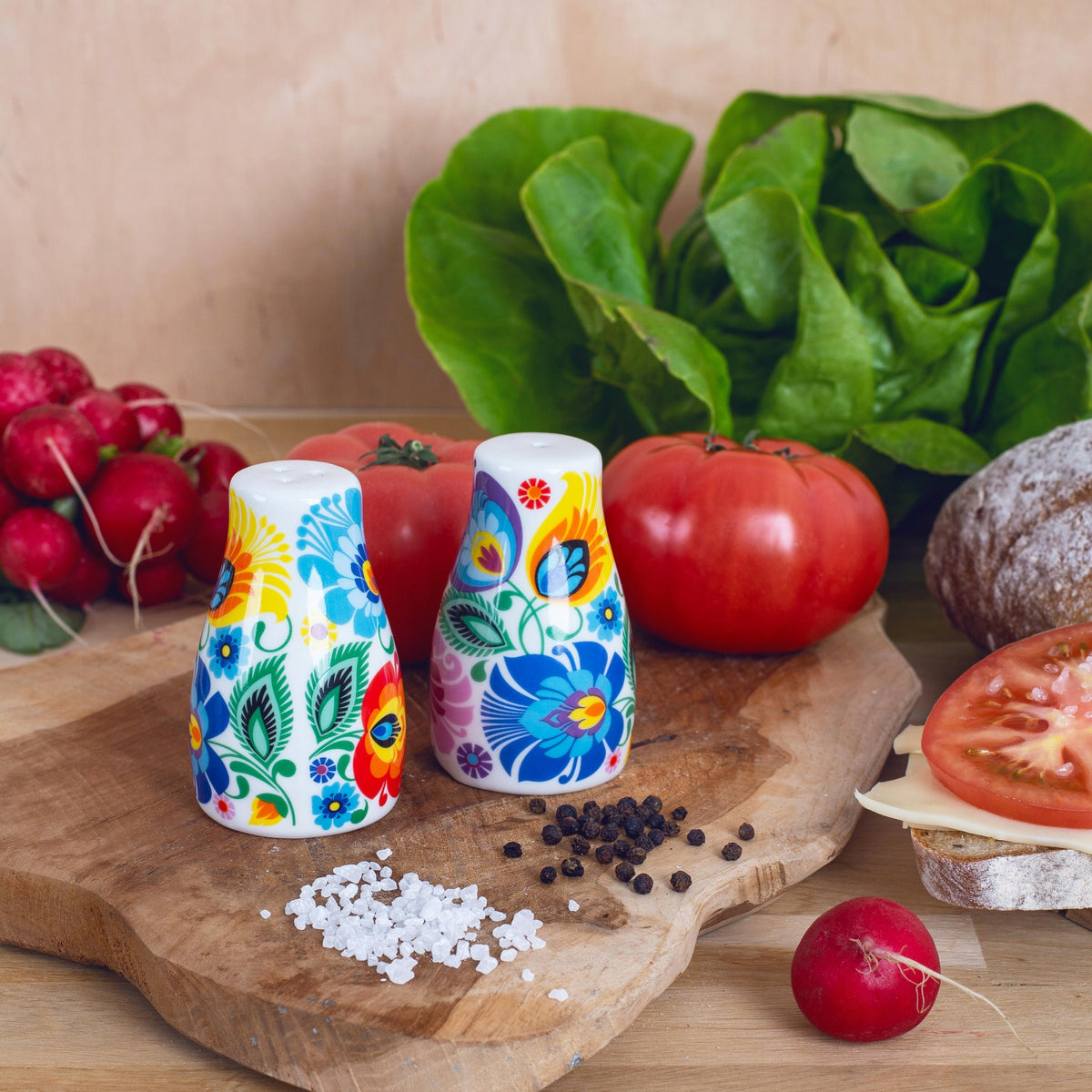 SALT AND PEPPER SHAKER FIELD AND TOLA II - FOLK ŁOWICZ WHITE Manufacturer code 22485