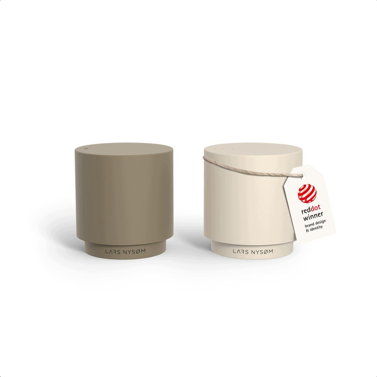 SALT AND PEPPER SHAKER SET STAINLESS STEEL - DESIGN FOR KITCHEN