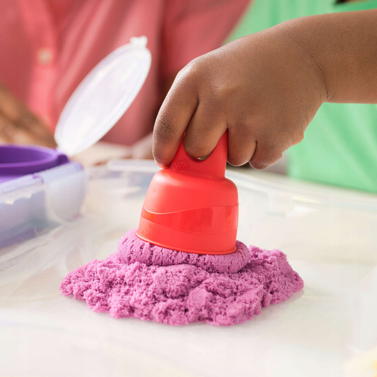 SAND KINETIC SANDPICOLIN MOLDS 5 COLORS IN CASE KINETIC SAND 907G Manufacturer code 6069784 20146591