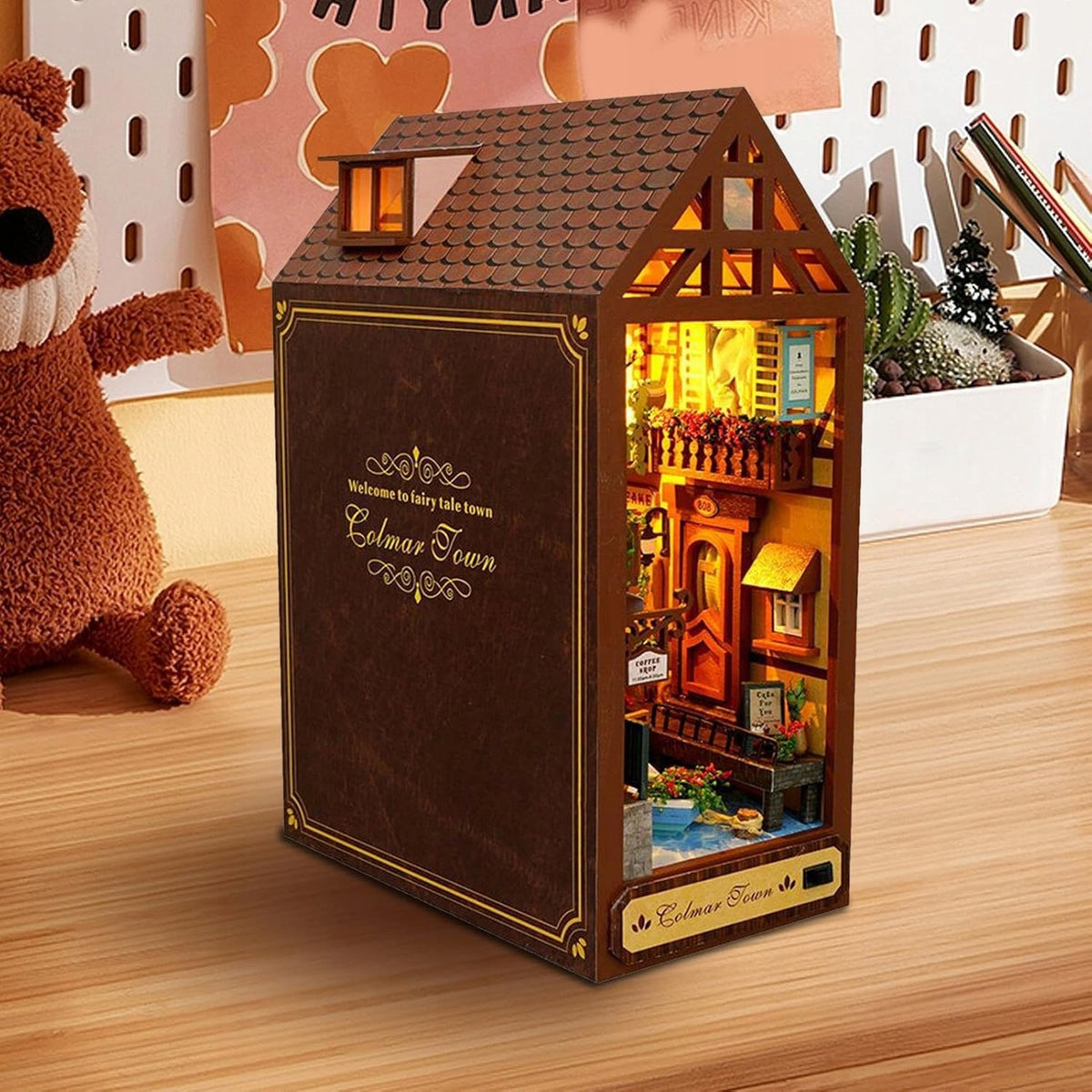 SELF-MADE BOOK SET, MINIATURE DOLLHOUSE Manufacturer code Drewniane podpórki do książek 3D