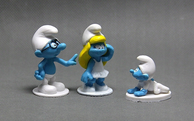 SET OF FIGURINES SMURFS 12 PIECES SMURF GARGAMEL PAPA SMURF CHILDREN Manufacturer code RE-1312 NO.5