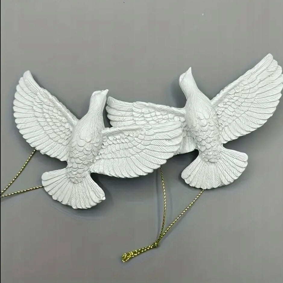 SET OF PIGEONS WITH HOME ALONE kevin alone in NY DECORATION for Christmas tree 2 pcs