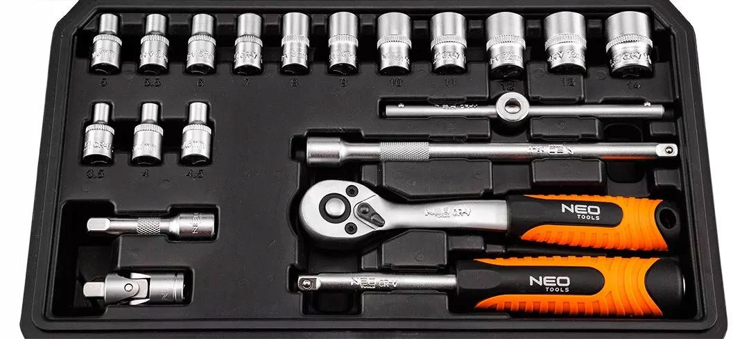 SET OF SOCKET WRENCHES 1/4' SATIN, 20 ELEMENTS N10-230 NEO TOOLS Brand NEO TOOLS