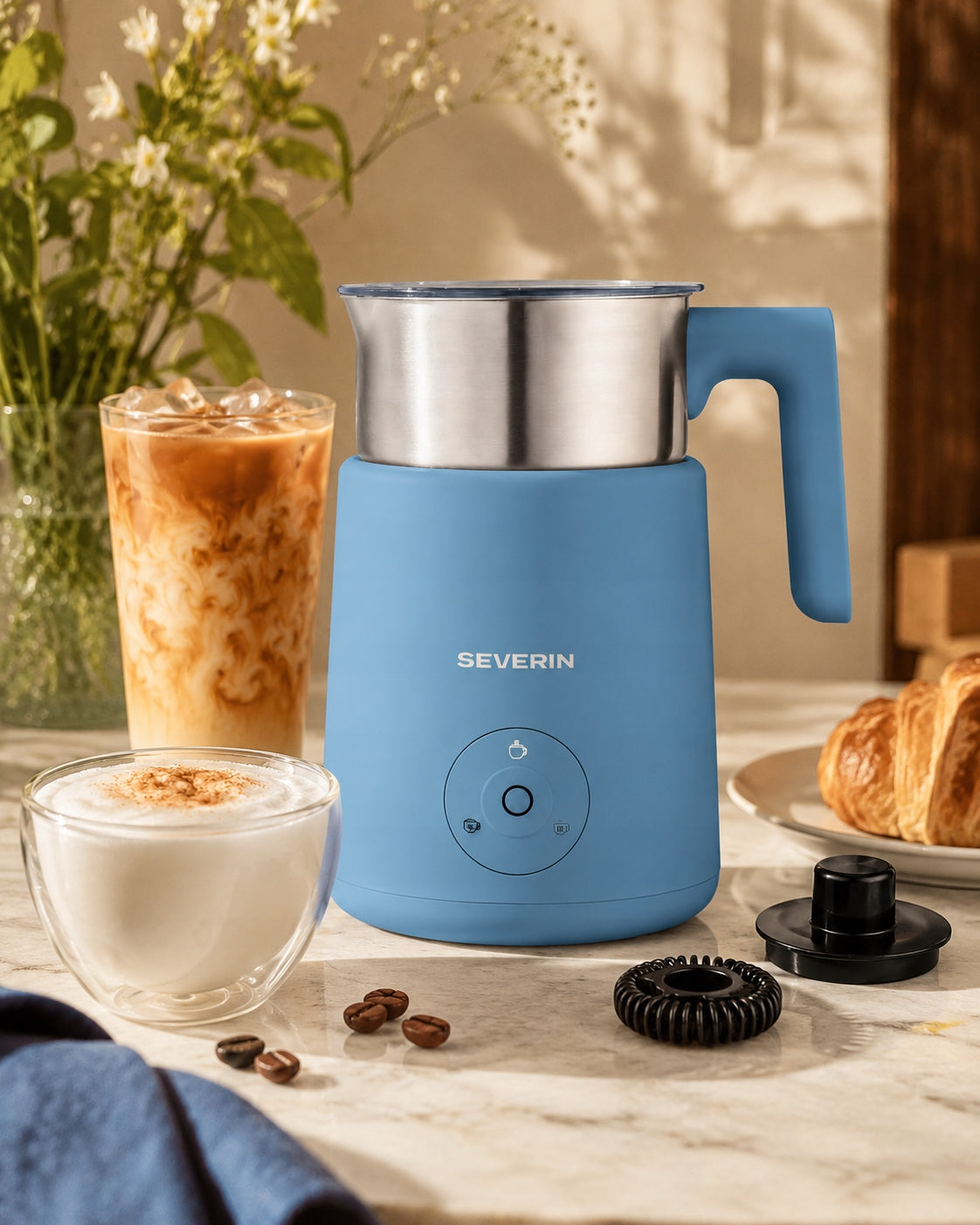 SEVERIN SM 3596 induction milk frother 400 ml 500W Spuma Lite BLUE Manufacturer code SM 3596