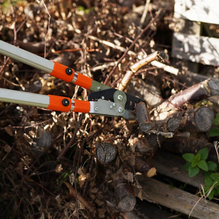 SHEARS FOR THICK BRANCHES OF SHRUB TREES PRUNER MAX FORCE PRECISION CUTTING H76 Product weight with unit packaging 1.3 kg
