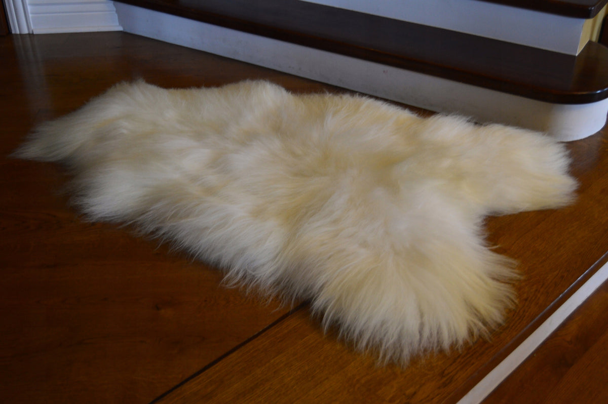 SHEEPSKIN ISLAND GIANT WHITE XXXL LARGEST Brand no brand
