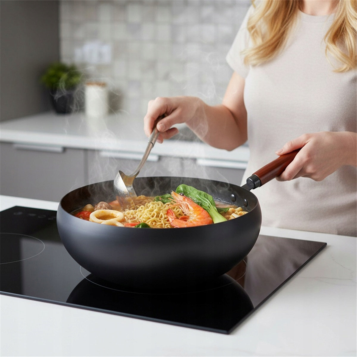 SPHERICAL CAST IRON POT BLACK 28CM UNIVERSAL LARGE CAPACITY Brand Bedee
