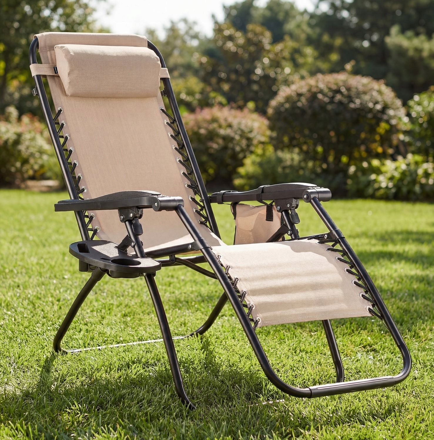 SUN LOUNGER BEACH CHAIR FOLDING ZERO GRAVITY ADJUSTABLE LUVERNO Manufacturer code O-42037